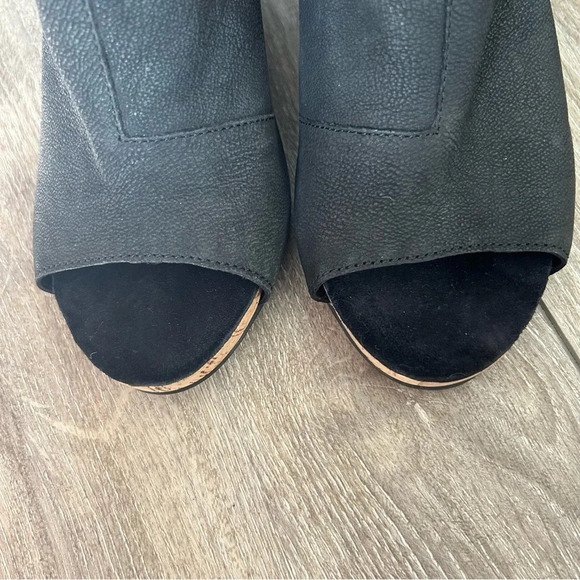 Eileen Fisher Black Pebbled Leather Open Toe Slingback Ankle Bootie - Picture 4 of 14